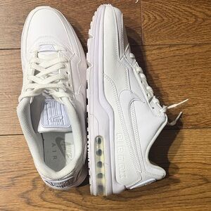 Nike White Leather Air Max Sneakers